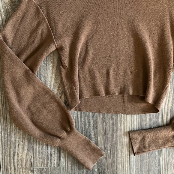 Wilfred - Camel Turtleneck - Picture 2 of 5